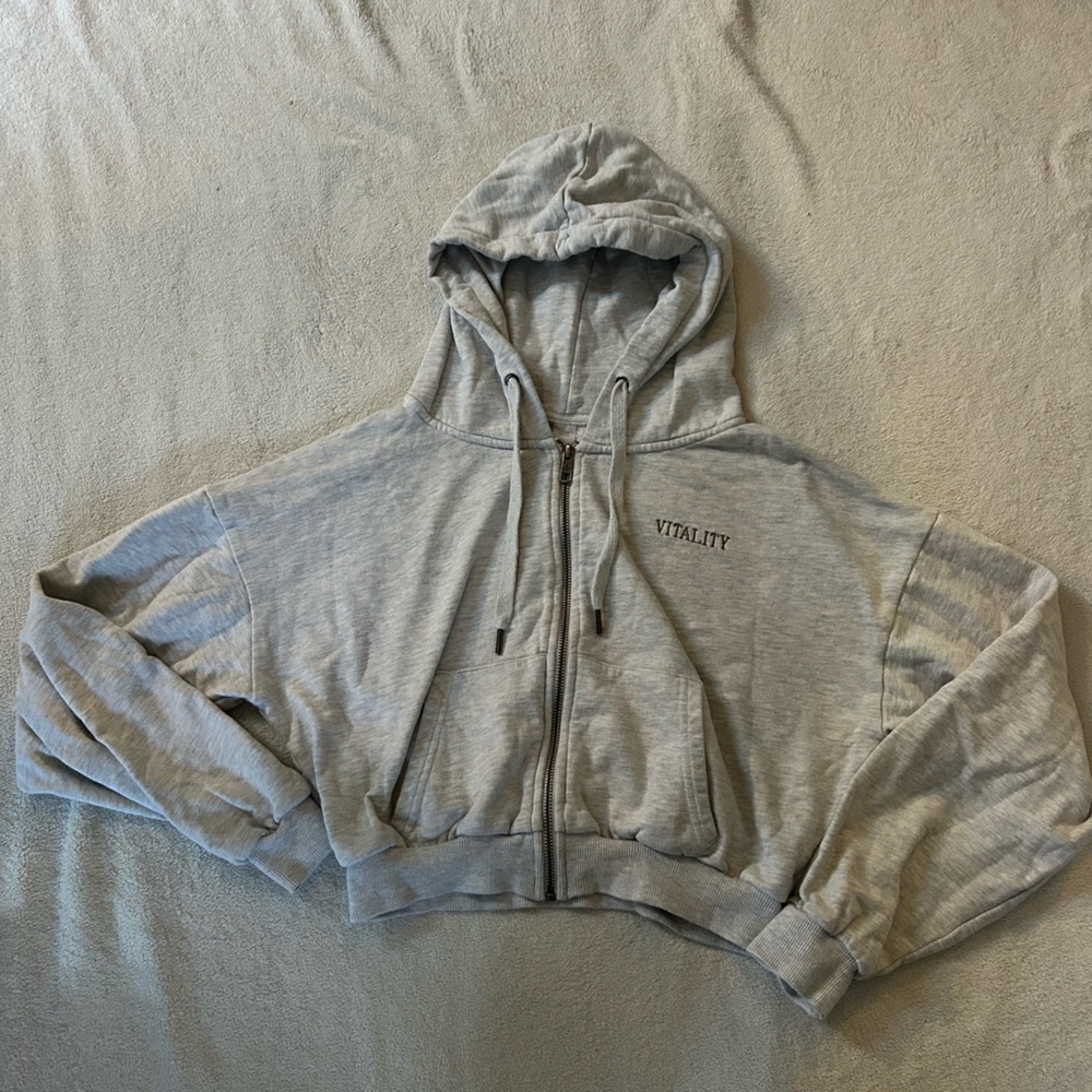 Balance Athletica Light Gray Cropped Hoodie